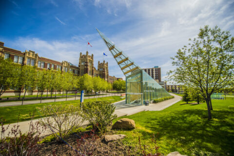 SAIT-Campus-Architecture-Heritage-Hall-Summer-1400x934